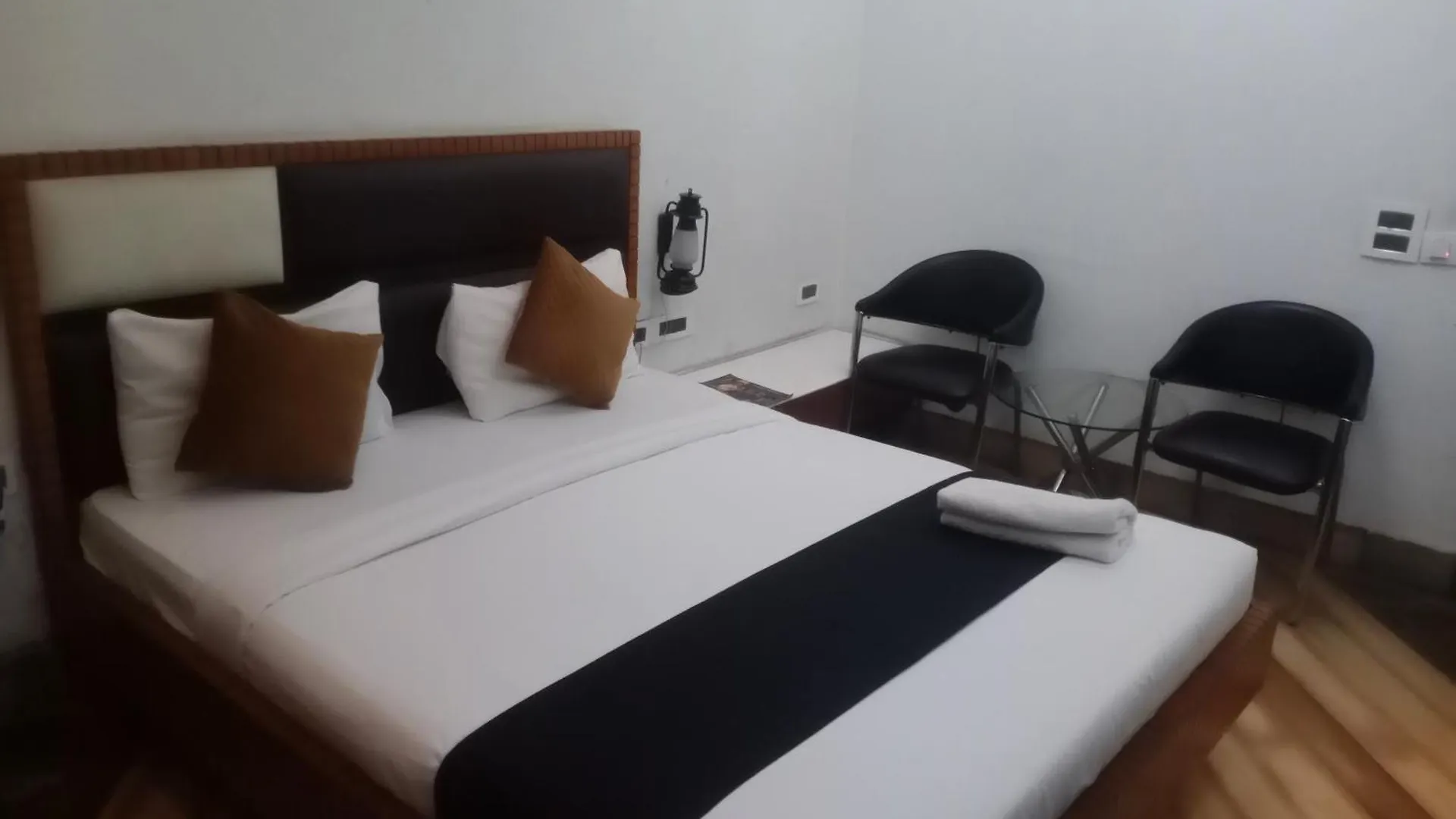 Hotel Stays - Golf Course Road Gurgaon